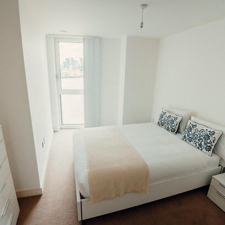 דירות 2 Bed Flat לונדון מראה חיצוני תמונה